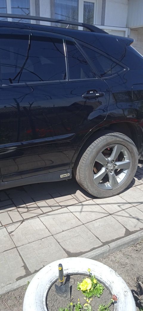 Продам терміново авто Lexus rx300