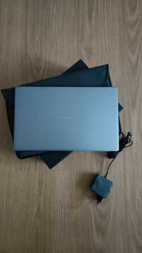 ASUS ZenBook 14 UM433I R7-4000U/16GB/512/MX350