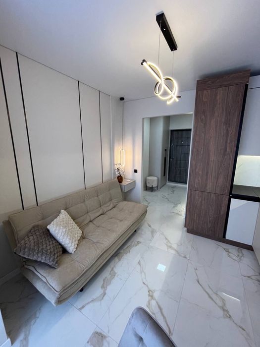 Продаж 1К квартира з дизайнерським ремонтом ЖК Містечко Центральне