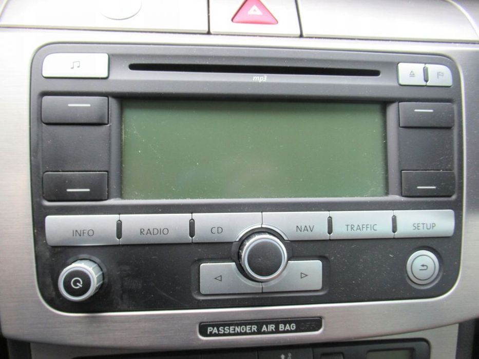 RADIO CD RNS300 VW PASSAT B6 VW TOURAN I VW GOLF V SEAT LEON 2