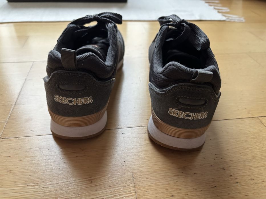 Sapatilhas Skechers OG 85