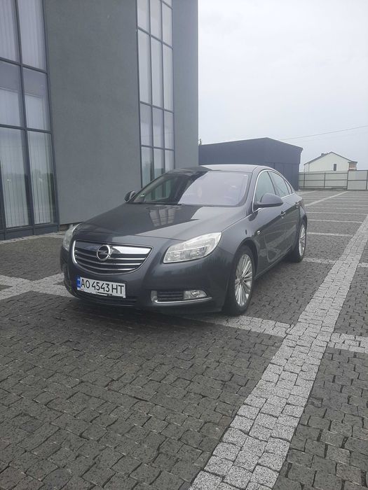 Опель Інсігнія 2012р,2,0д