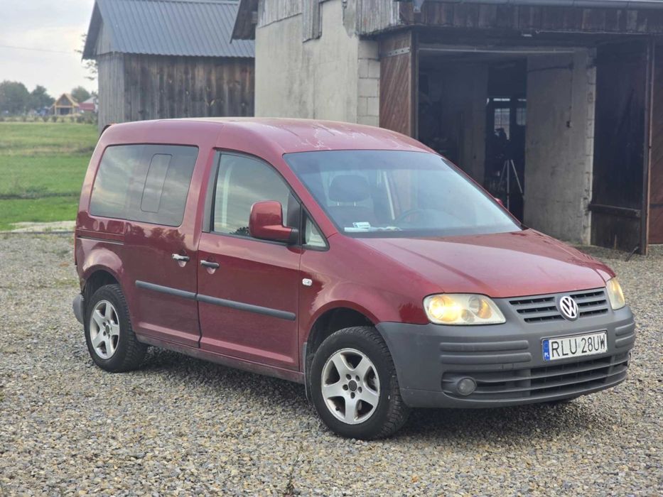 Vw Caddy 2004 rok