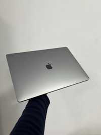 MacBook Pro 15 2018 i9 32Gb 500ssd