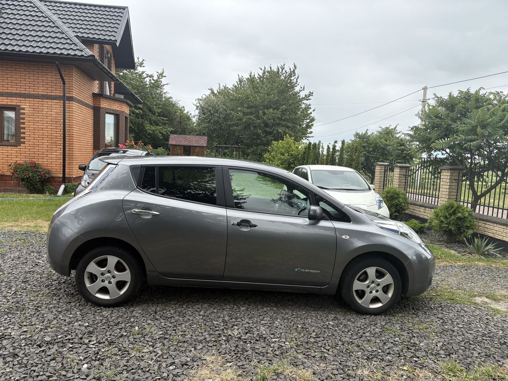 Nissan Leaf 2014