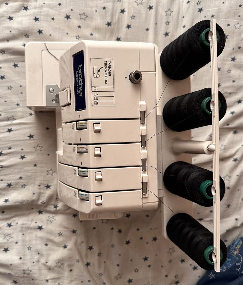 Швейна машина overlock Brother 929D lock, оверлок, бразер 929д
