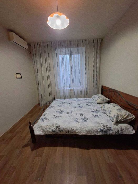 Сдам компактную, уютную двухкомнатную квартиру в  центре города.