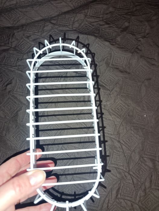 Настінна поличка у ванну