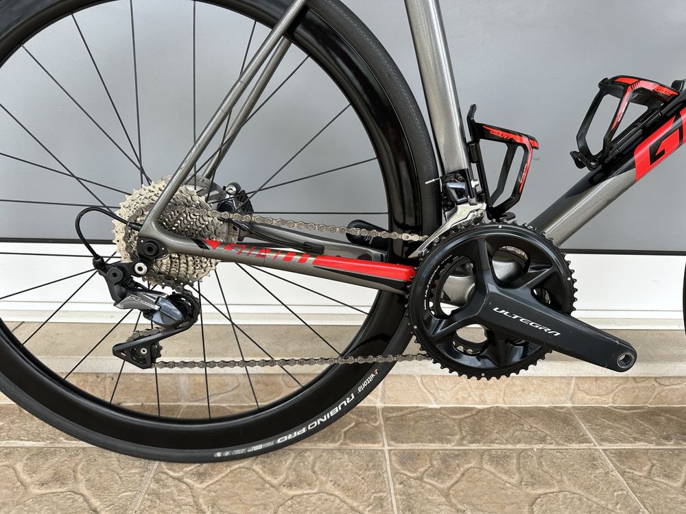 Bicicleta de estrada Giant - Rodas em carbono Disco
