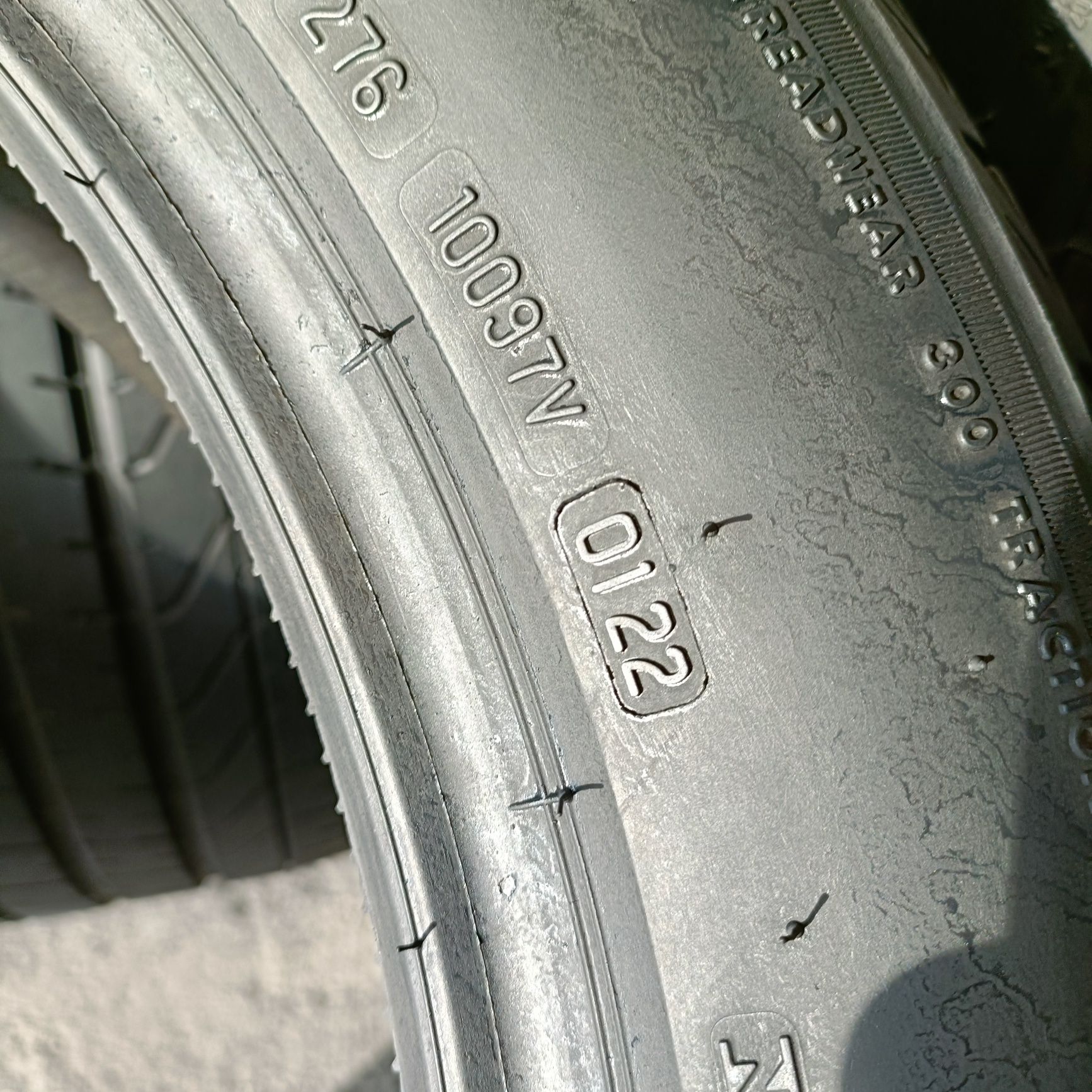 255/50r21 Bridgestone Alenza 001 z 2022r 5.5mm BMW