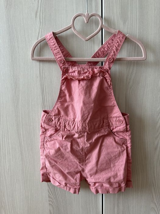 Костюм, комбінезон, спідниця, плаття на дівчинку