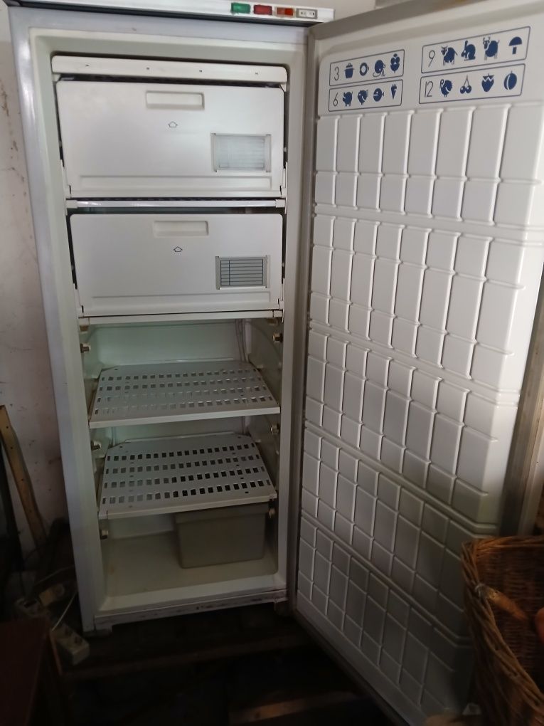 Морозильна камера минск-11В-1