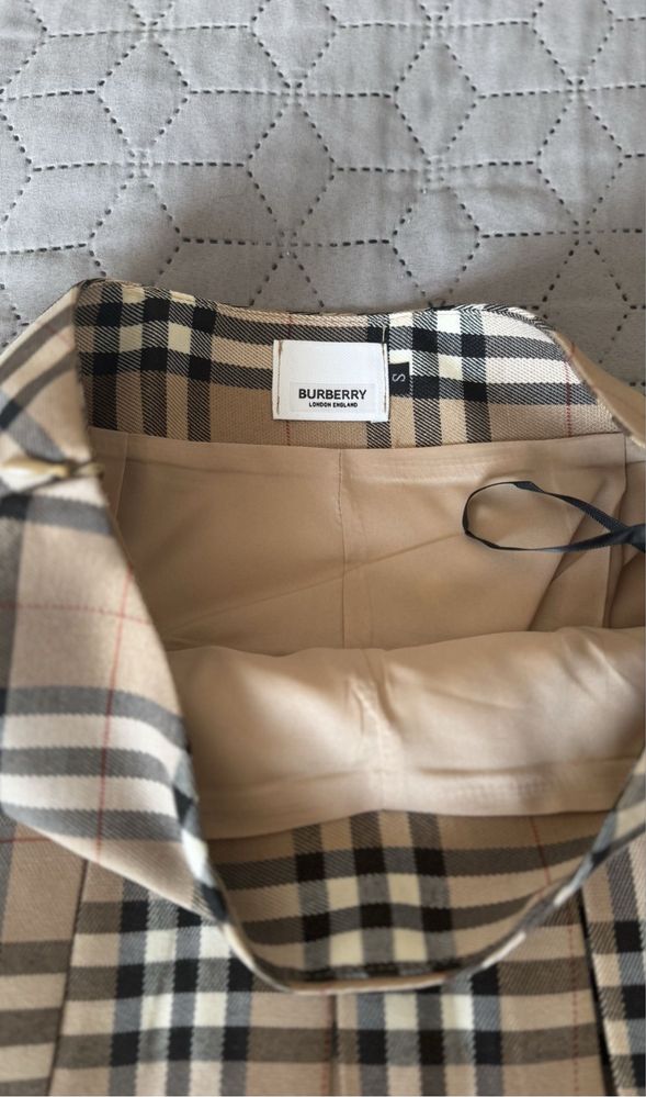 Міні спідниця з шортиками Burberry XS/S оригінал