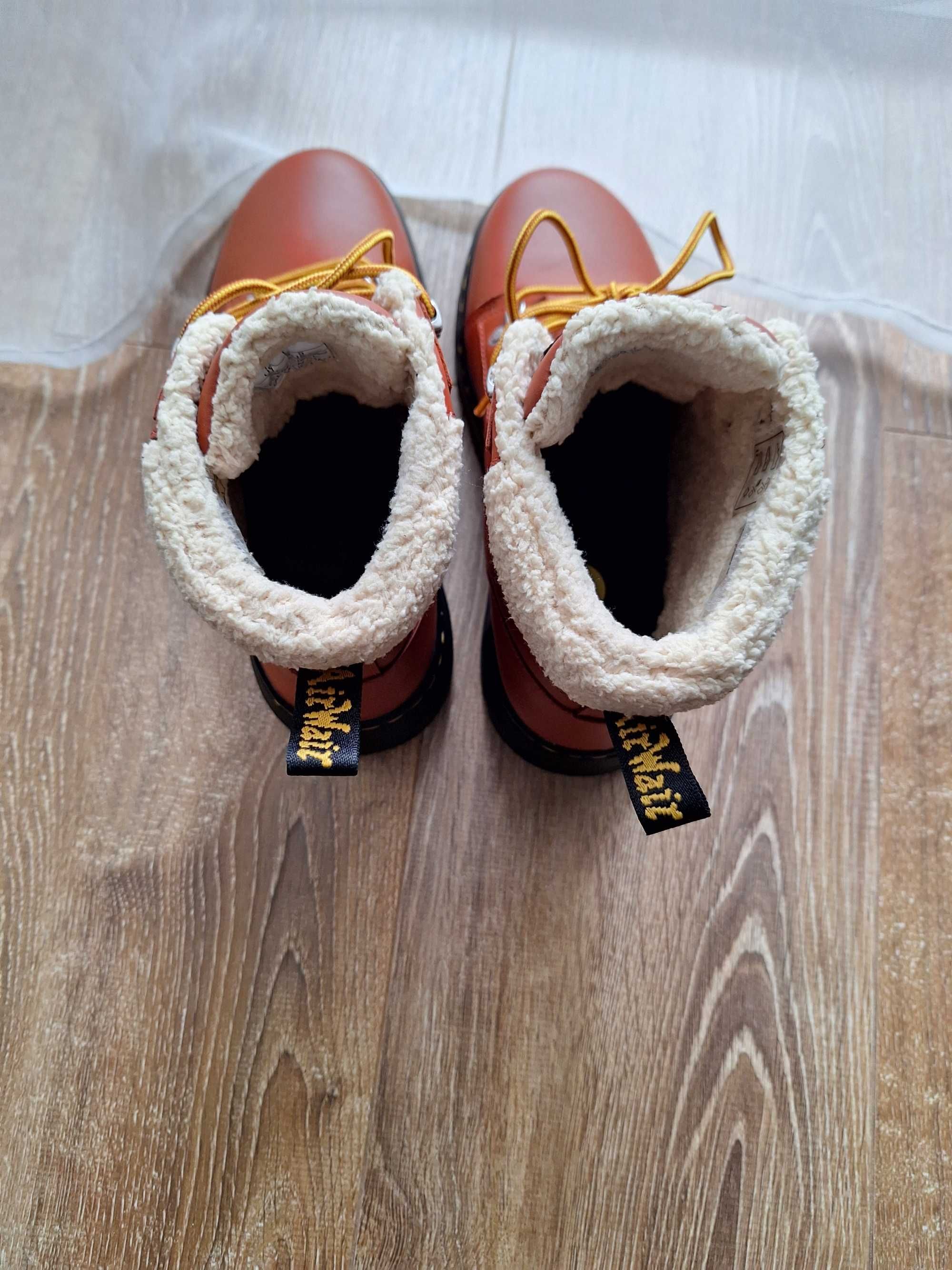 Dr Martens botki na platformie