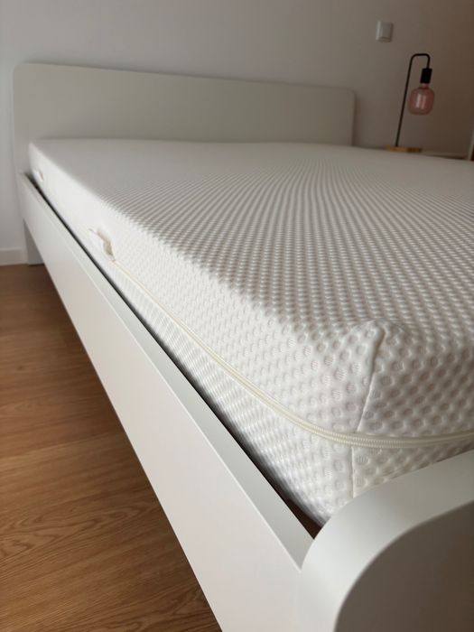 Cama completa IKEA
