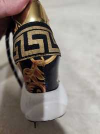 Nowe sneakersy z Versace Ross 38