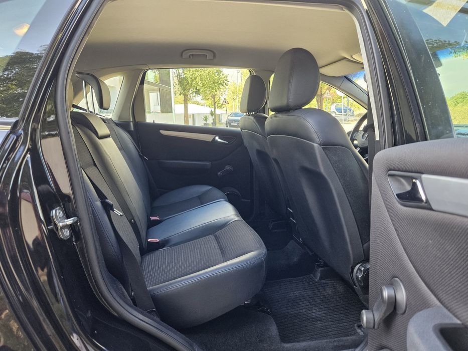 Mercedes B 180 CDi nacional
