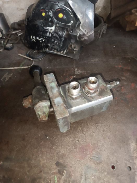 Запчастини на окс 1671