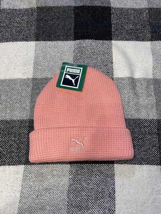 Жіноча рожева шапка puma archive beanie peach smoothie нова оригінал