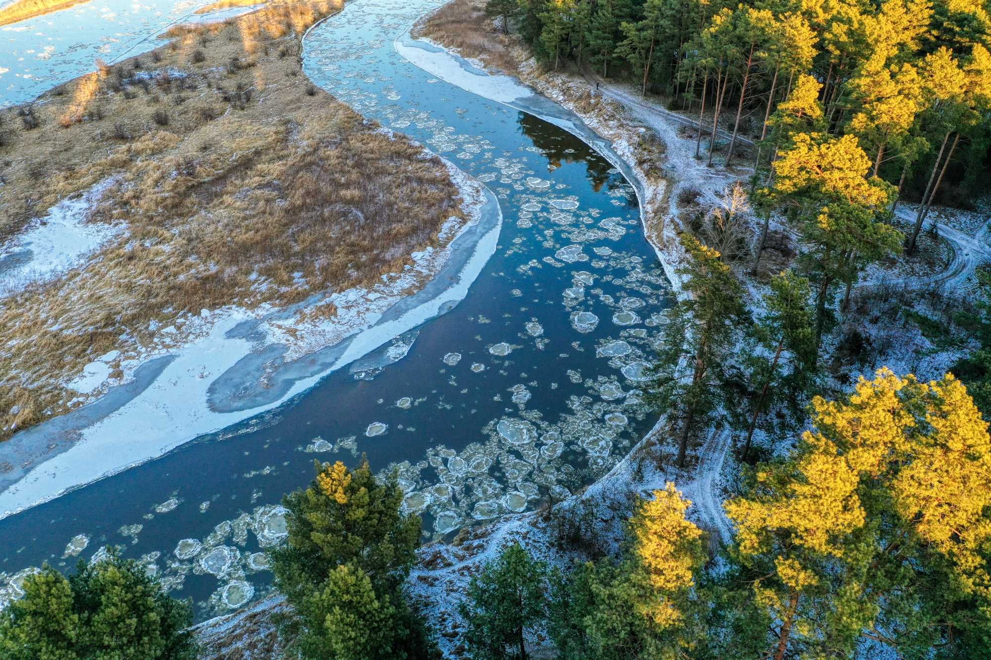Zdjęcia i Filmy z Drona | Usługi Dronem | Dron 4K Dobra Cena