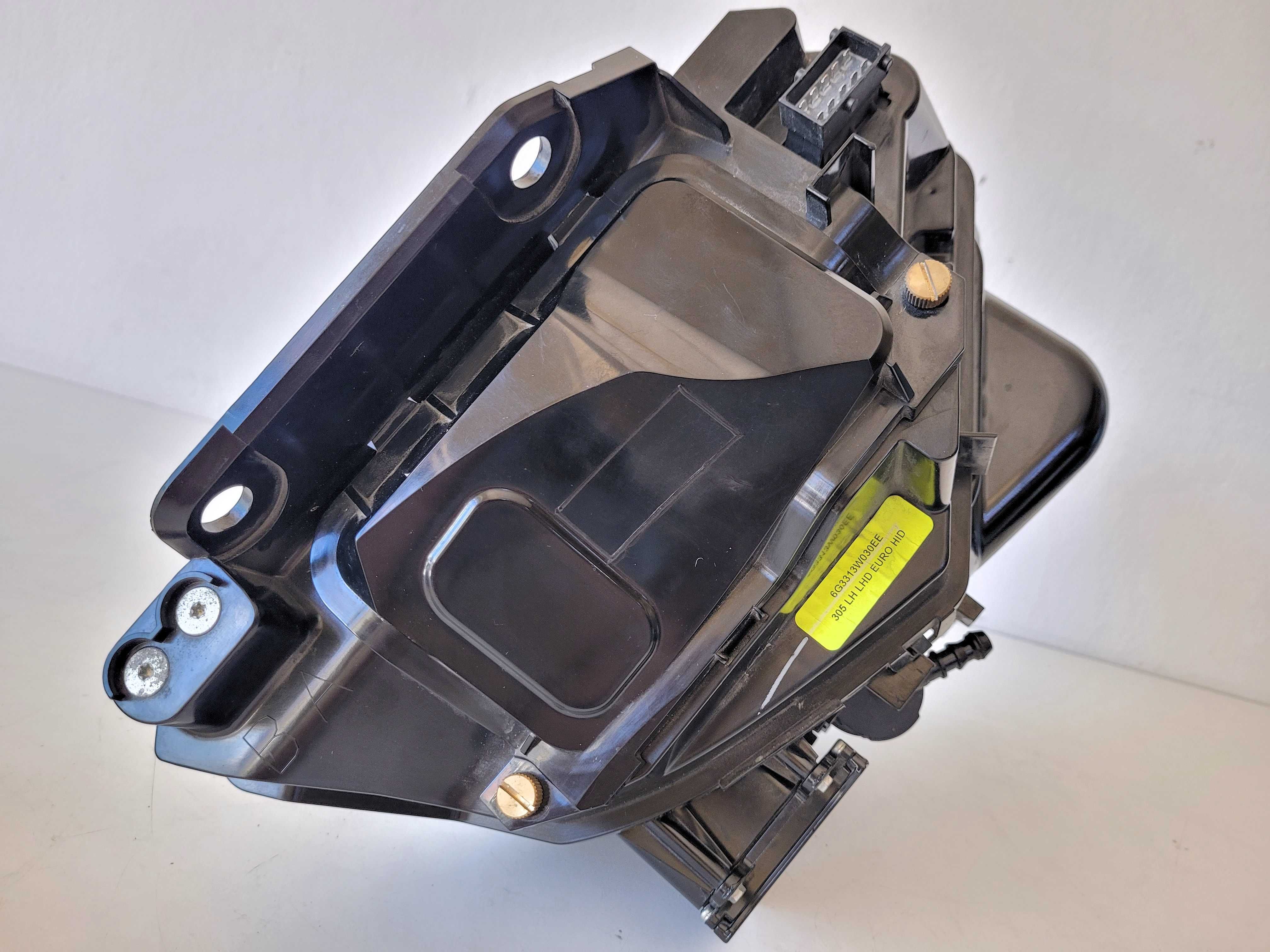 Aston Martin VANTAGE I - lampa przednia xenon LED HID - LEWA kpl.