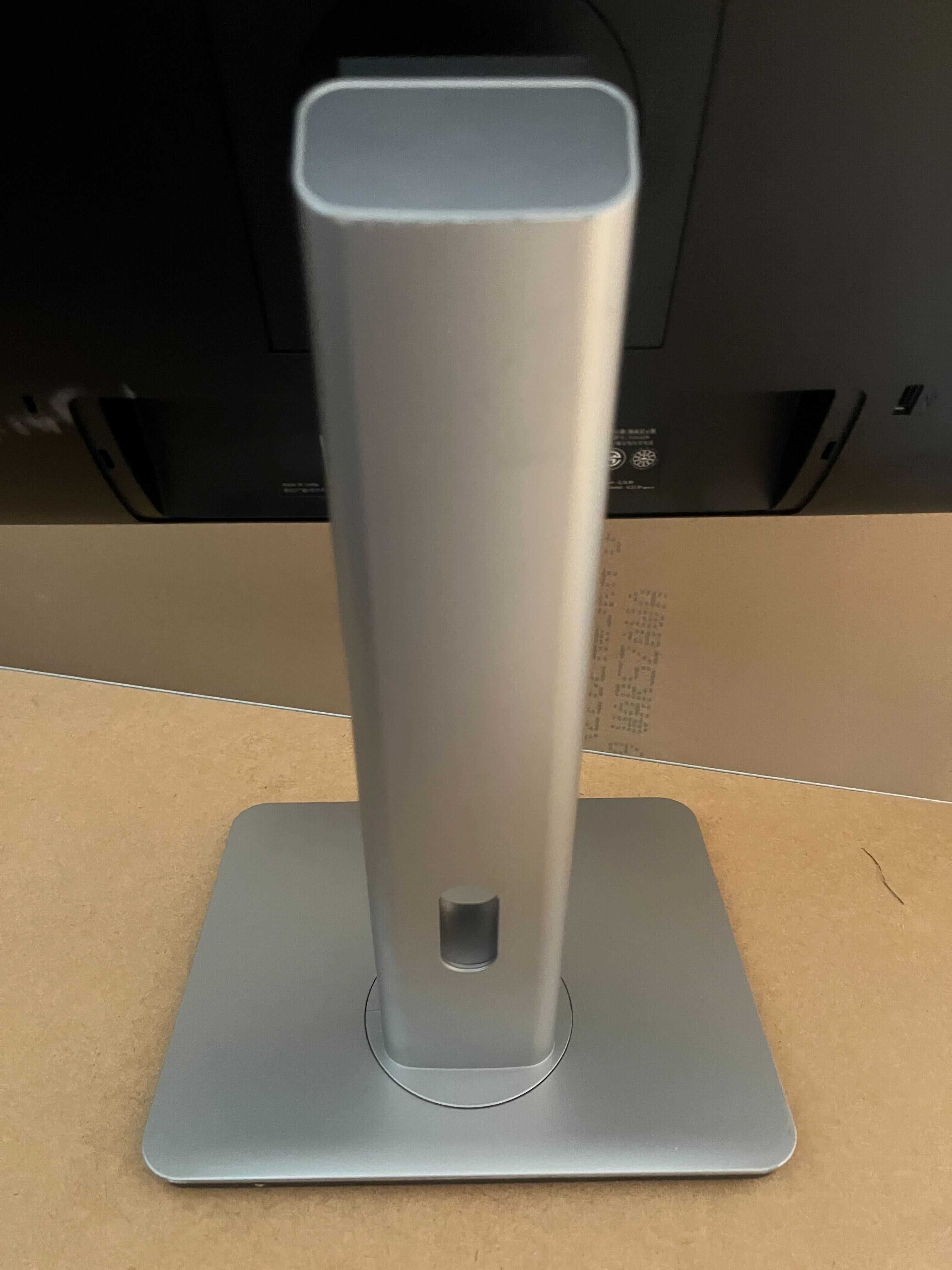 Monitor Dell model P2416Db