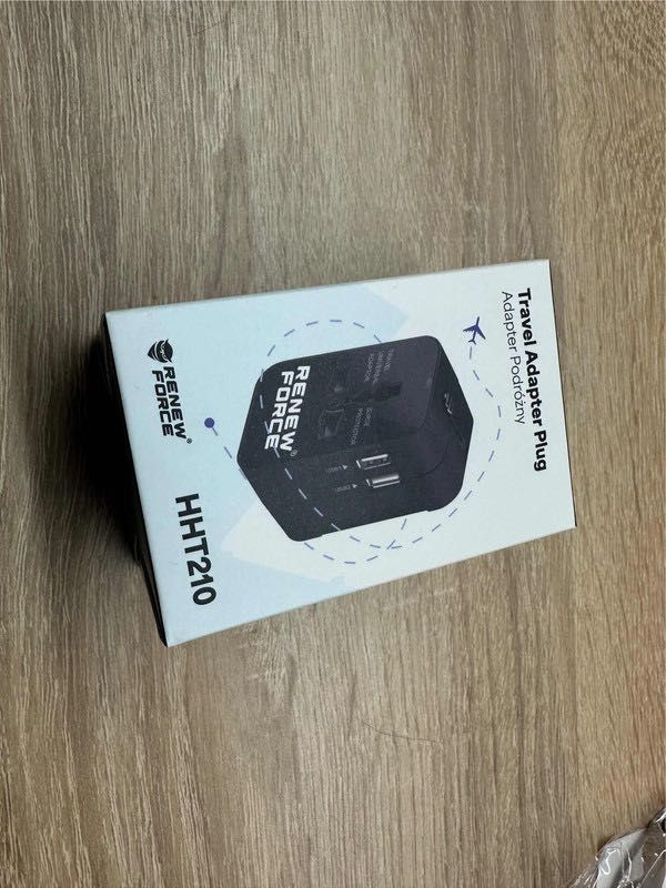 Uniwersalna Przejściówka adapter Gniazda Usa Uk Eu Aust Ładowarka USB