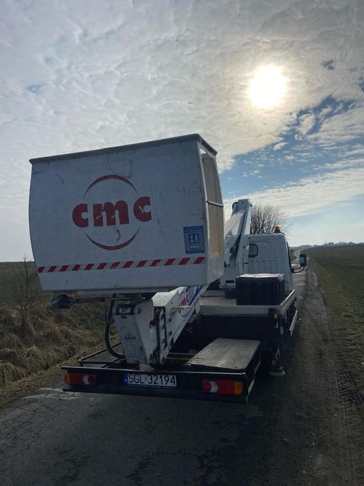 Usługi zwyżka, wycinka drzew, podnosnik koszowy, czyszczenie rynien.