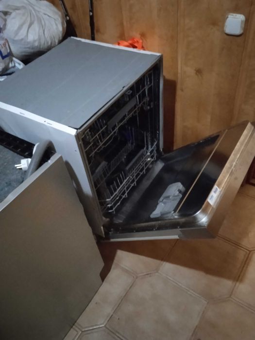 Посудомоечная машина BEKO DIN 29330 ProSmart™ Inverter Motor