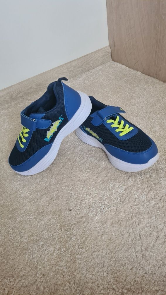 Sportowe buty 34