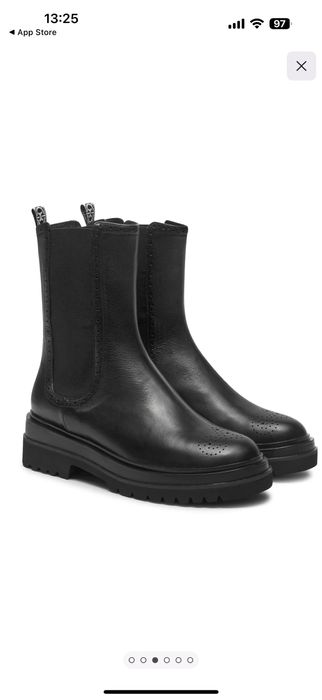 Coccinelle челсі 36р. нові