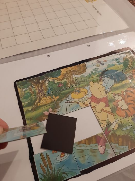 Puzzle Kubuś Puchatek i gra 4 w rzędzie, do lamibook strony, na magnes