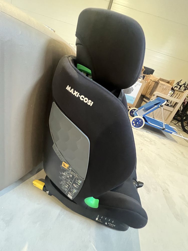 Fotelik Maxi-Cosi Titan i-Size