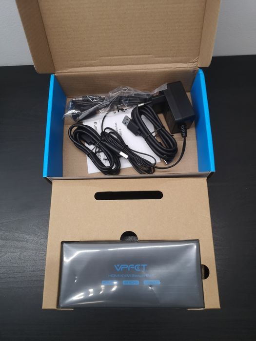 HDMI KVM Switch 2x164284346334210122