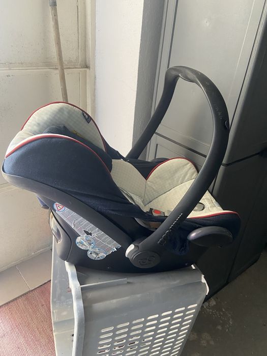 Ovo de bebe da marca maxi cosi