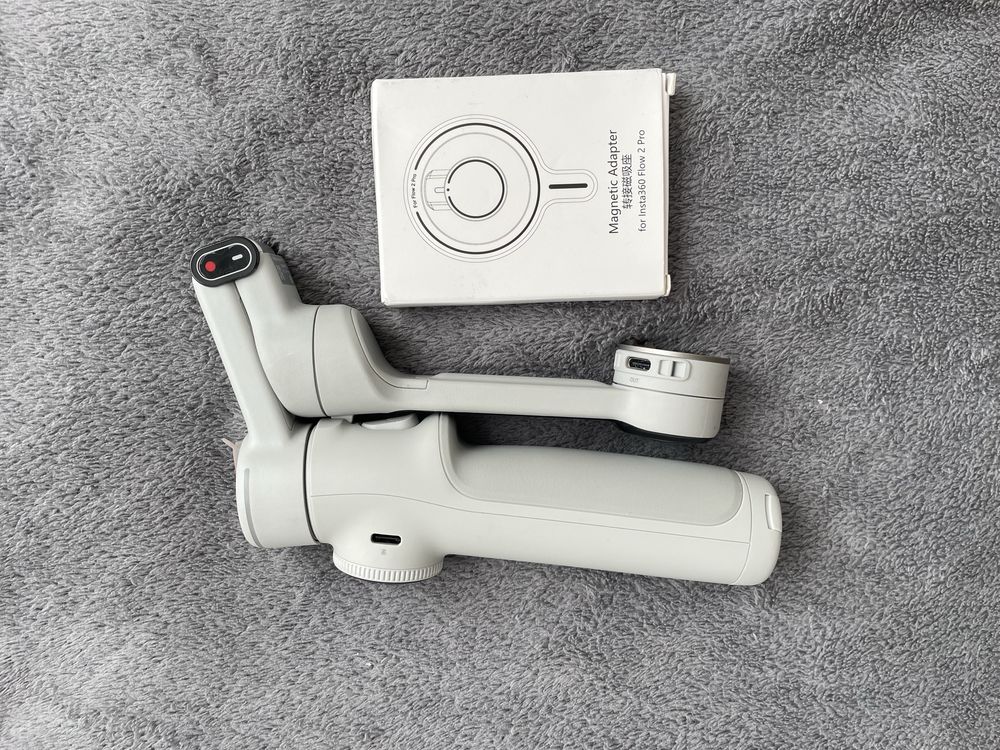 Insta360 Flow 2 Pro gimbal