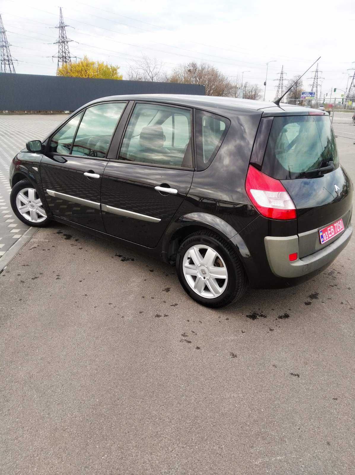 Renault Scenic..