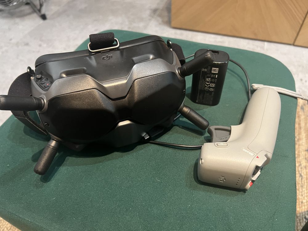 DJI Avata plus DJI Google v2 i kontroler
