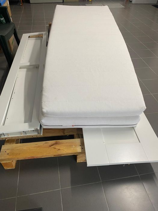 Cama SLÄKT IKEA Dupla e com Arrumação + 2 Colchões