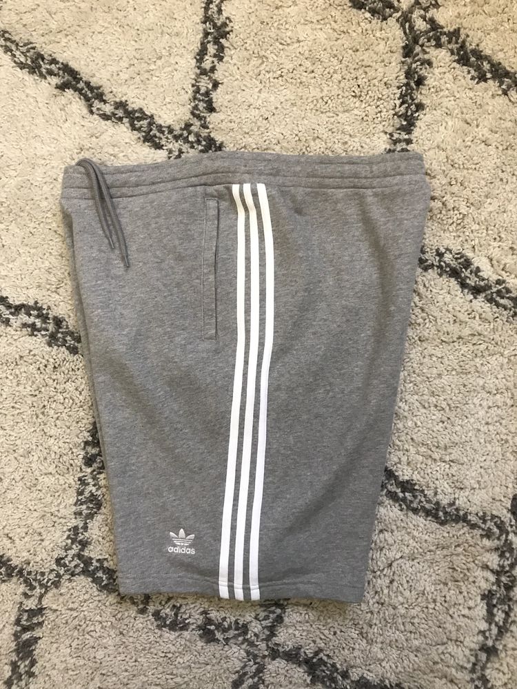 Шорты Adidas р.XL-XXL