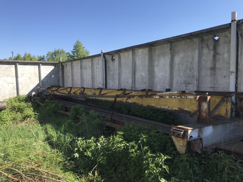 Продам кран балку с тельфером на 3,5т :12 метров ширина ,швелер h 45.