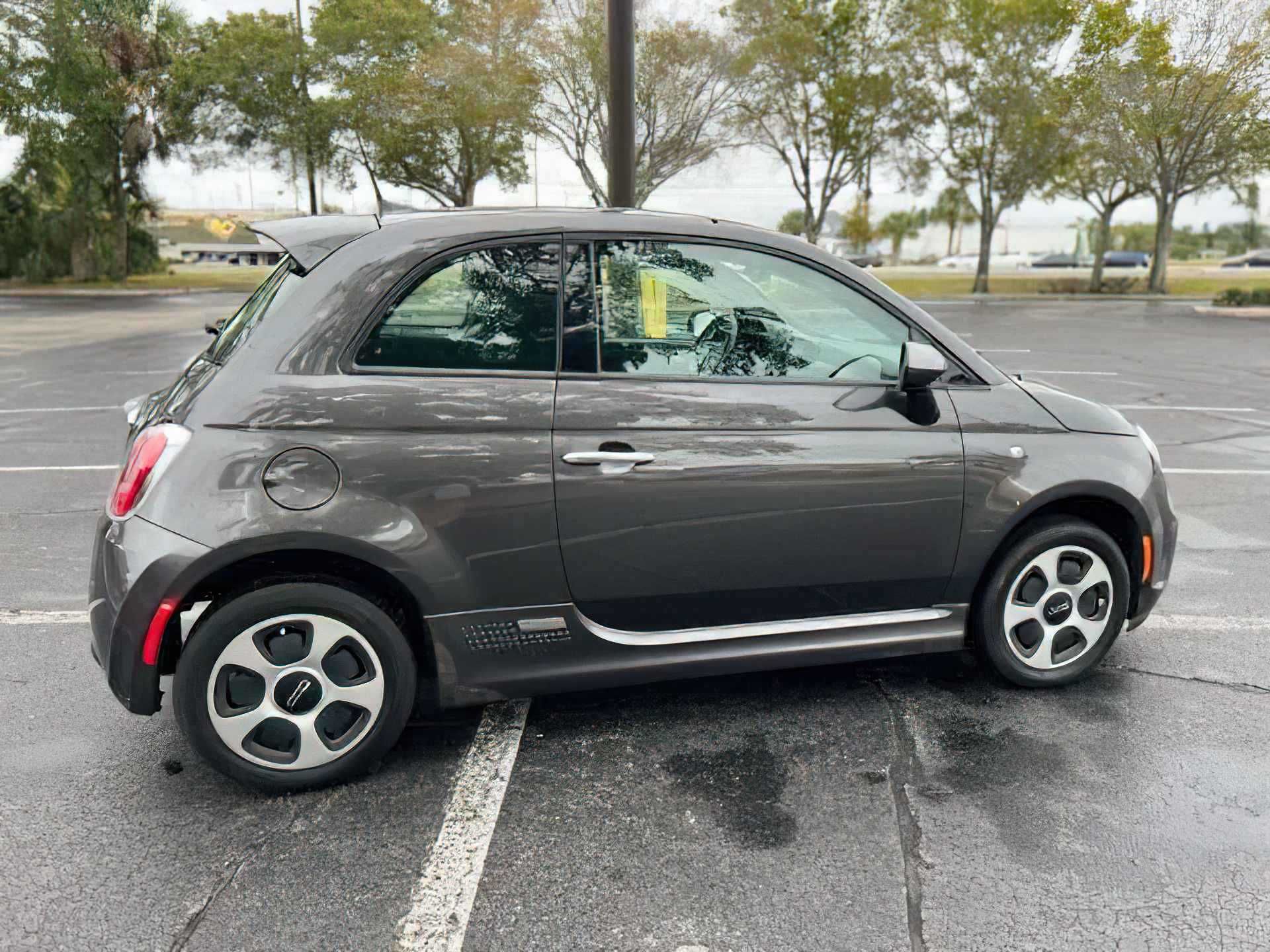 2016   FIAT  500e