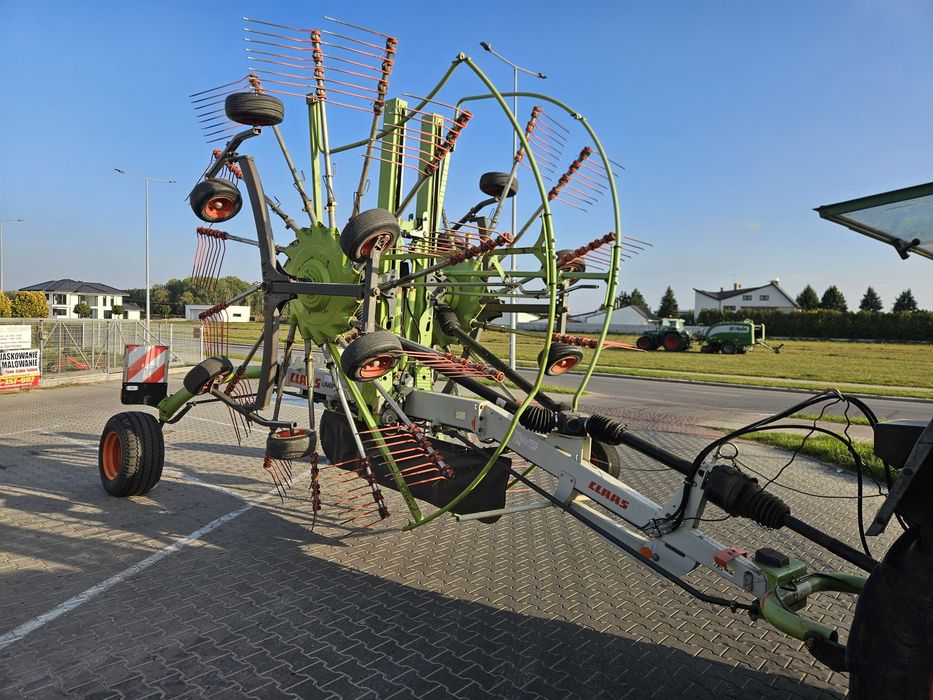 Zgrabiarka dwugwiazdowa CLAAS Liner 1650 Twin  z Niemiec 1750, 2900