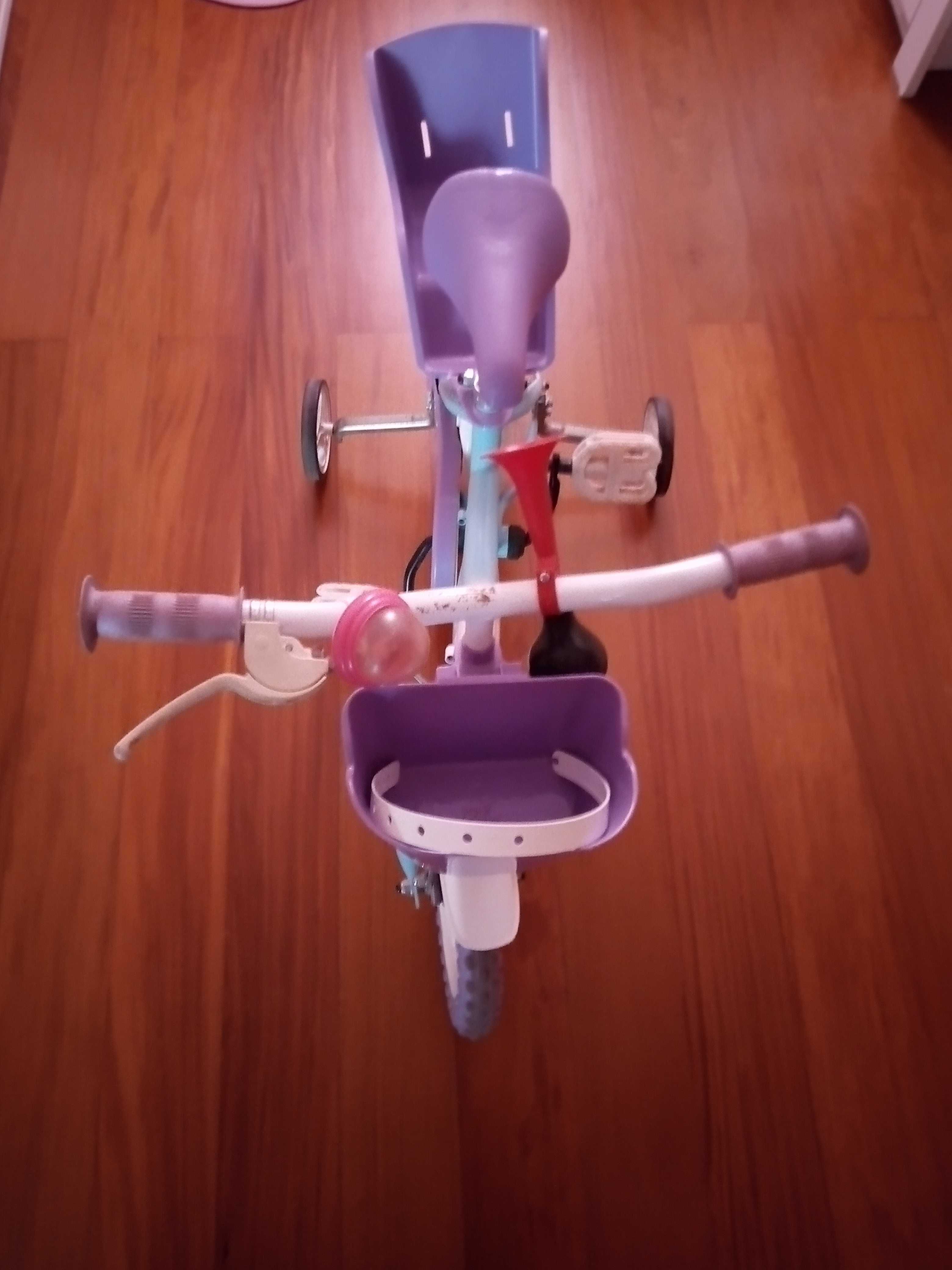 Bicicleta criança dos 3 aos 7 anos.