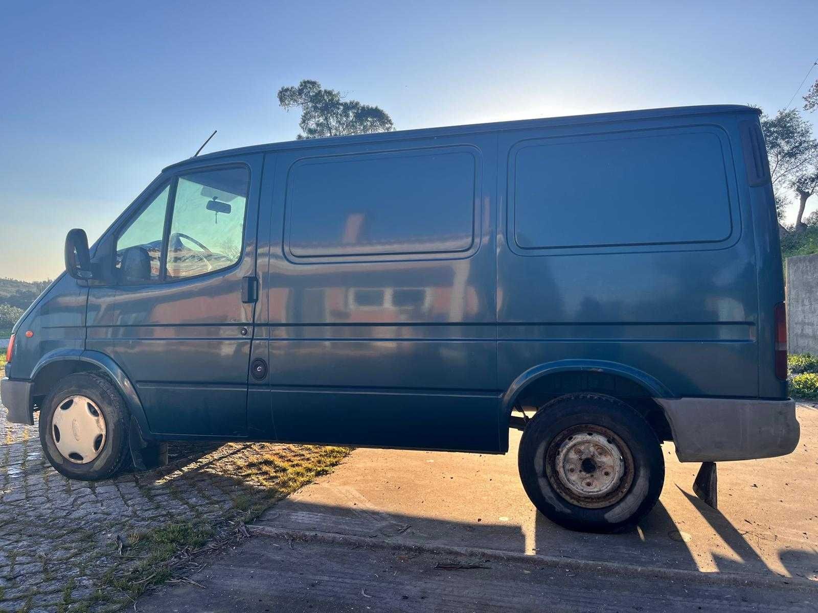 Vendo Carro Ford Transit