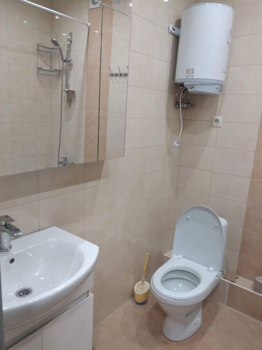 Оренда євродвушки 41м., "Місто Квітів", м"Сирецька" Тираспольська 58
