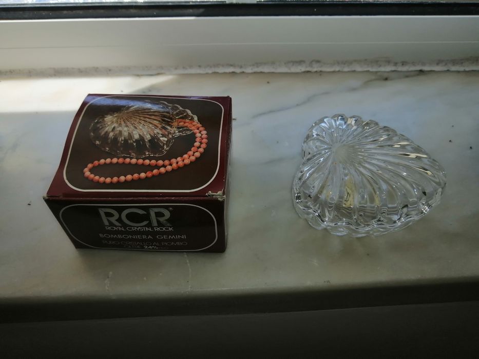 Guarda jóias em cristal RCR