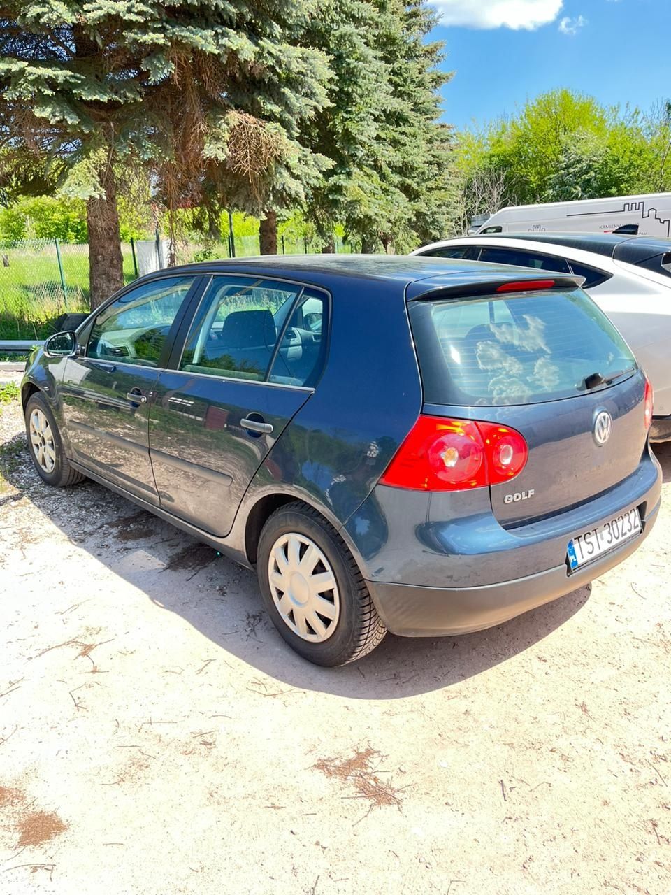 VW Golf 5, benzyna, KLIMA, 4 el.szyby, 5 drzwi