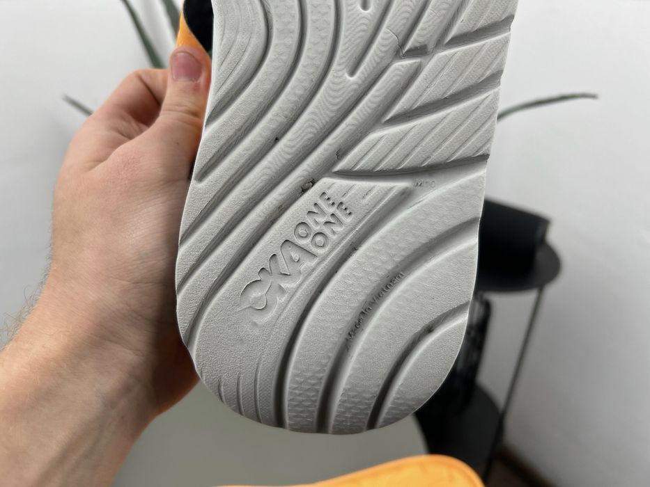 Оригінал! Тапочки шльопки Hoka Ora Recovery 44 розмір М05982