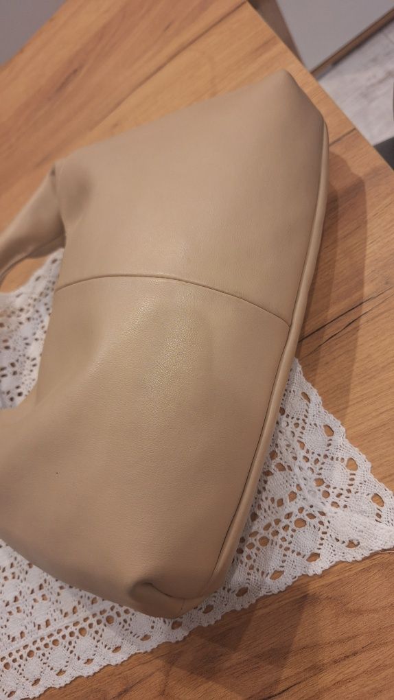 Torebka Kazar boho beżowa do ręki skóra licowa